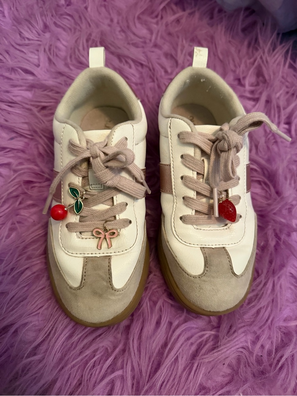 Old Navy Cream & Taupe Kids Sneakers with Fruit Charms